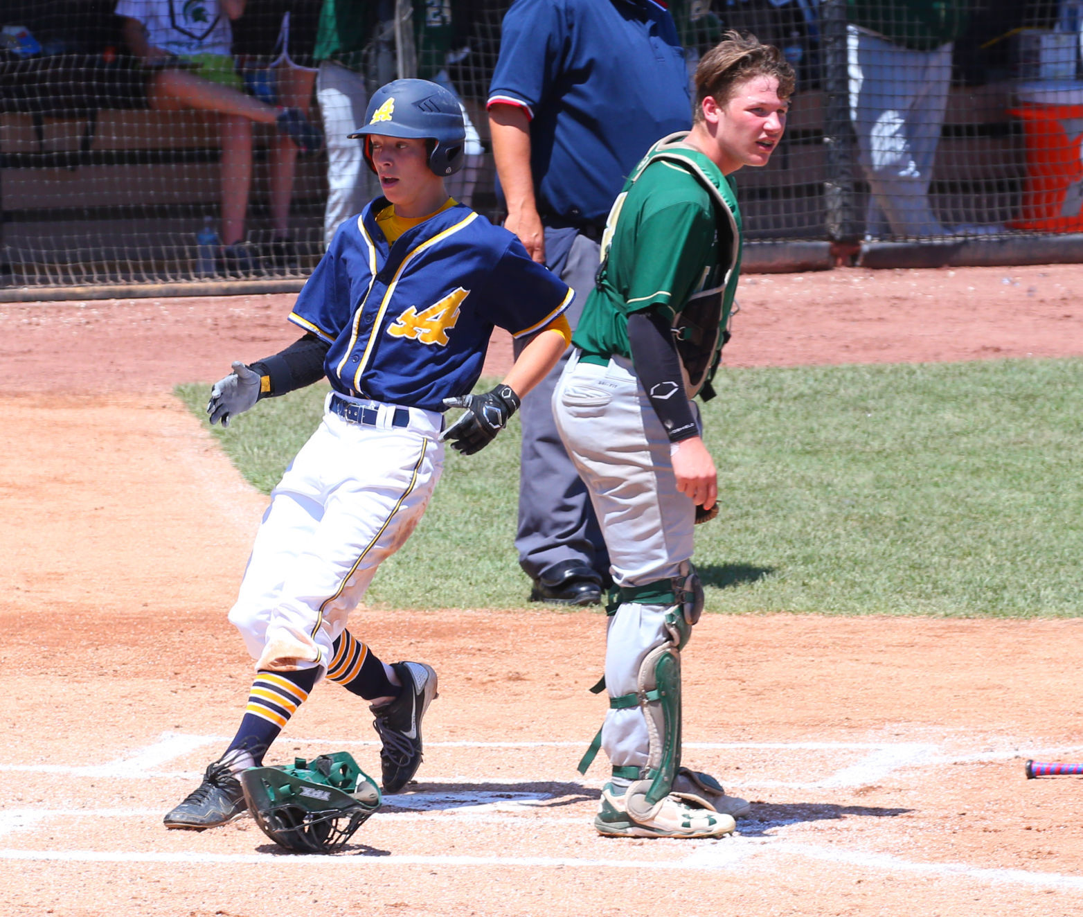 La Crosse Aquinas baseball team Division 3 state champs